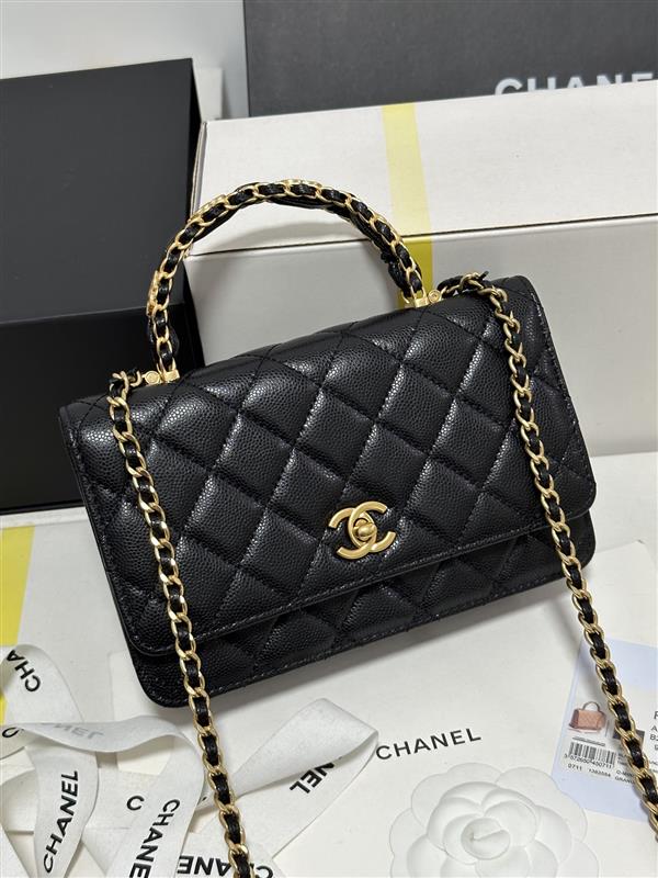 2026127205142556 700